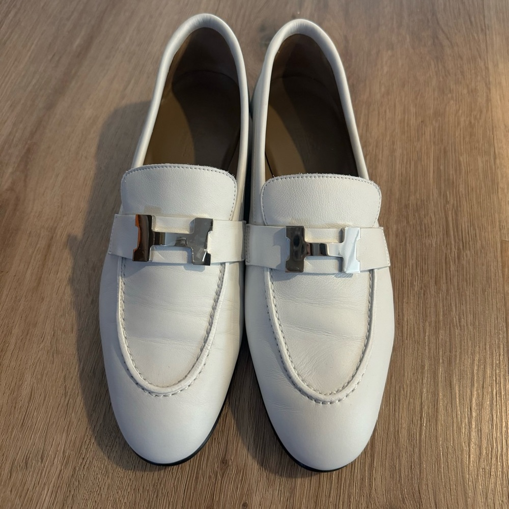 Hermes Pairs White Leather Loafers